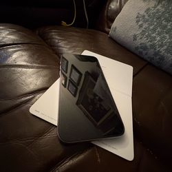 Unlocked 256gb iPhone 15 Pro Max