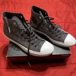 Converse Chuck Taylor All Star II Hightops