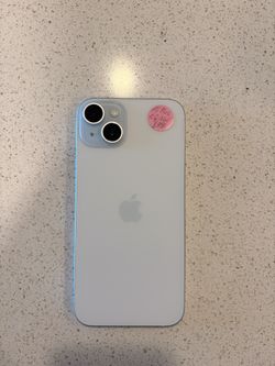 iPhone 15 Plus 128GB Unlocked For Any Company✅Small Crack On The Screen✅Price Firm✅