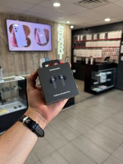 Galaxy Buds 4 Pro-Brand New-Sealed-Phoenix AZ