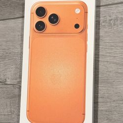 iPhone 17 Pro Max Cosmic Orange 256 GB