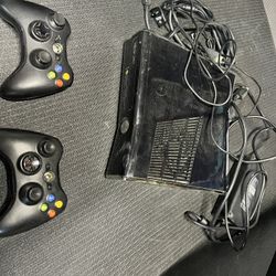 Xbox 360 Bundle With 15 Games!