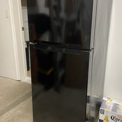 Whirlpool Refrigerator 