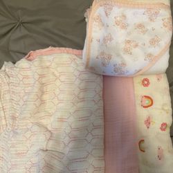 Muslin Blankets and Hooded Towel