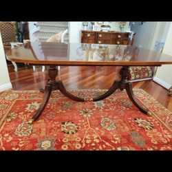 Antique Drexel Heritage Dining Table 