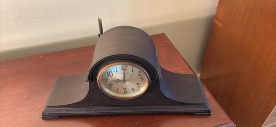 Antique Seth Thomas mantle clock
