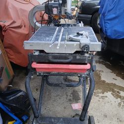 TILE SAW  BESAT DISCO 10. BUENAS CONDITION 