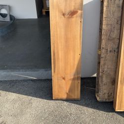 Free Shelves. Lacey 