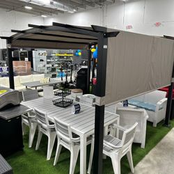 Pergola 10′ X 10′ 