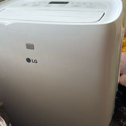 Portable AC LG