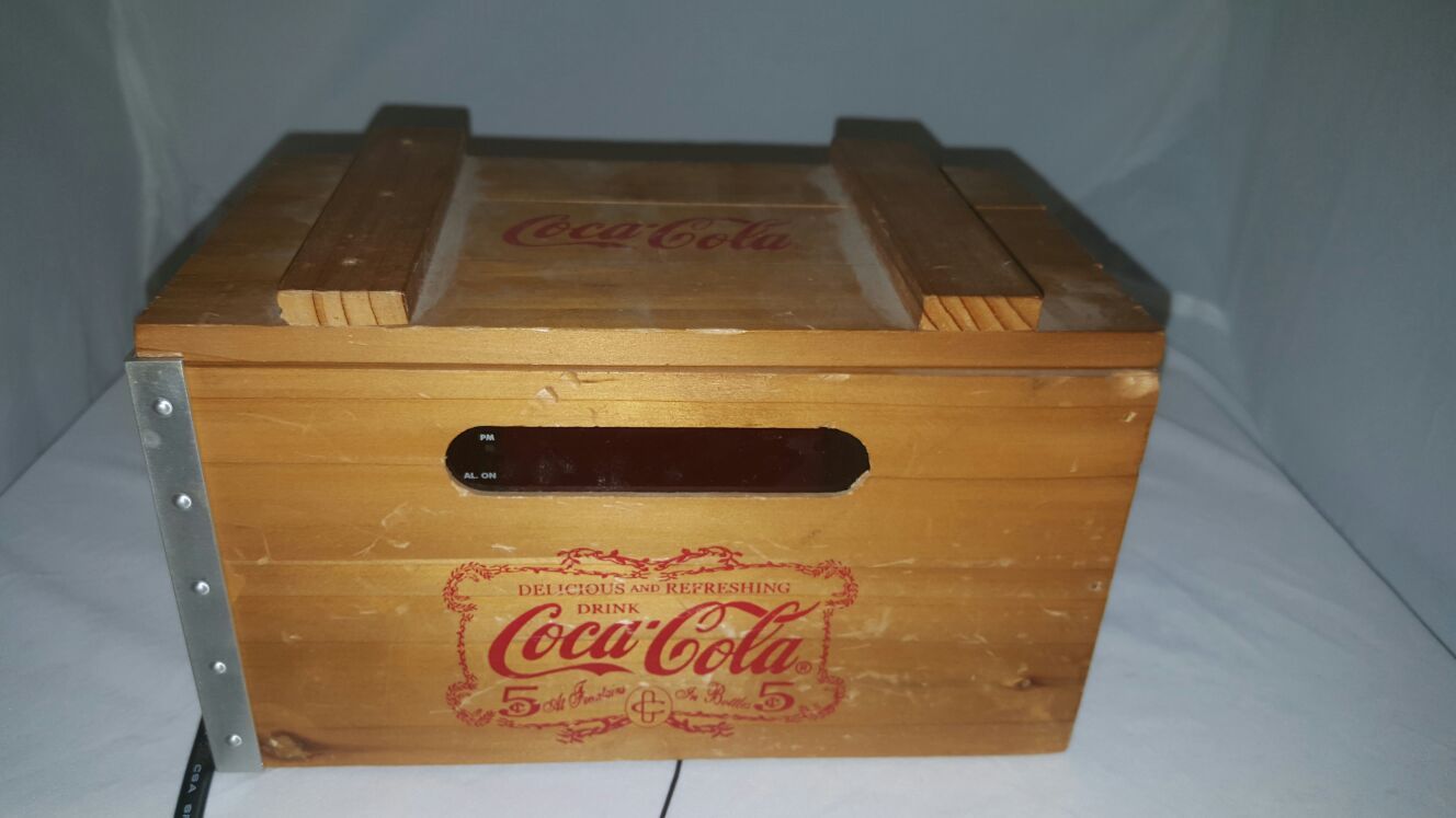 Coca cola clock radio