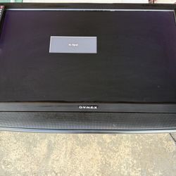 Dynex DX-LCD32-09 32" LCD TV  With Remote!
