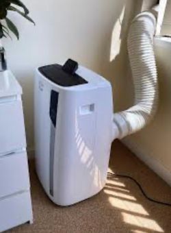 Air Conditioner - Delonghi Pinguino