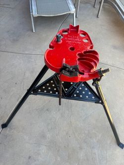 Ridgid Tripod Pipe Vise Stand
