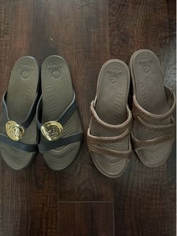 New crocs sandals