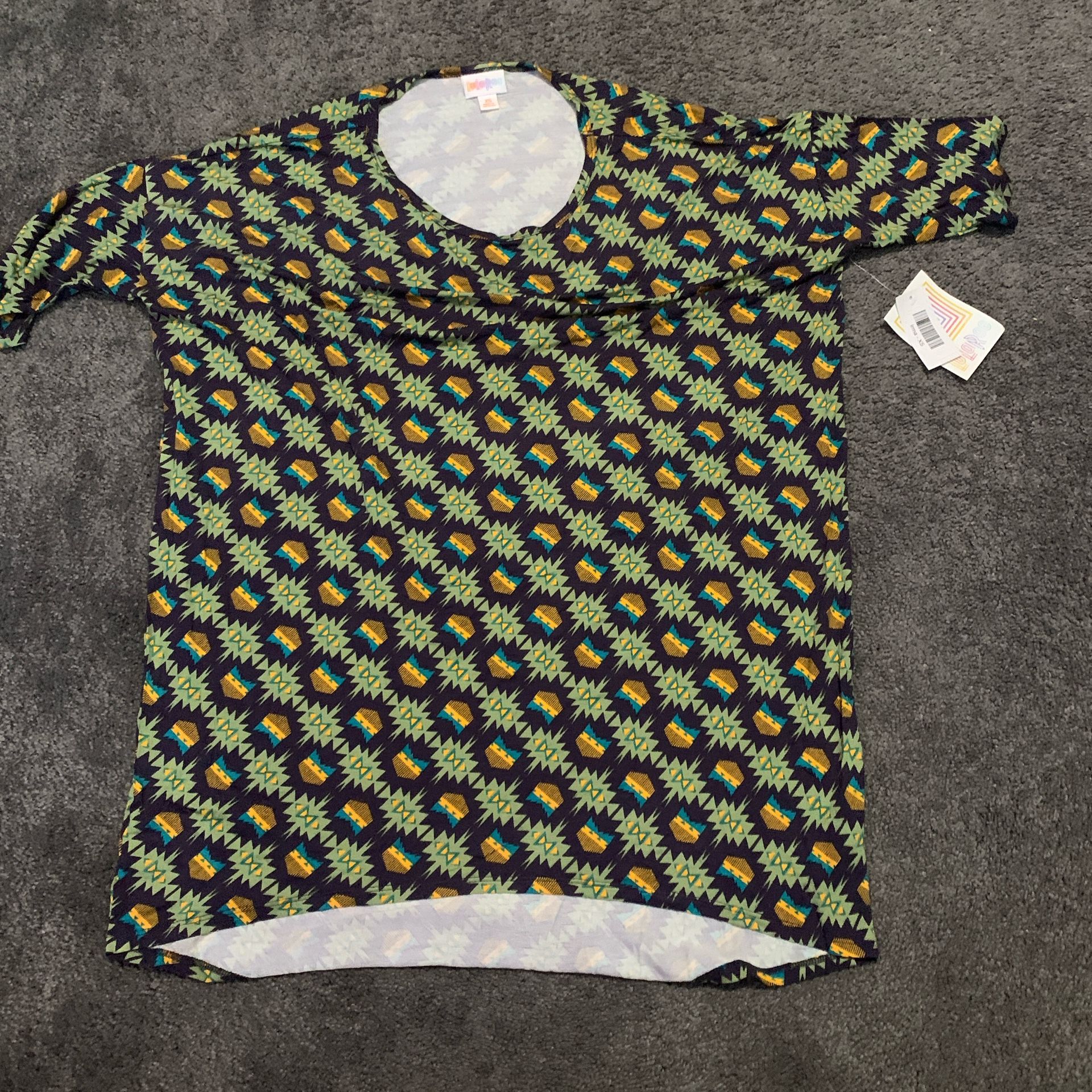 LulaRoe Shirt