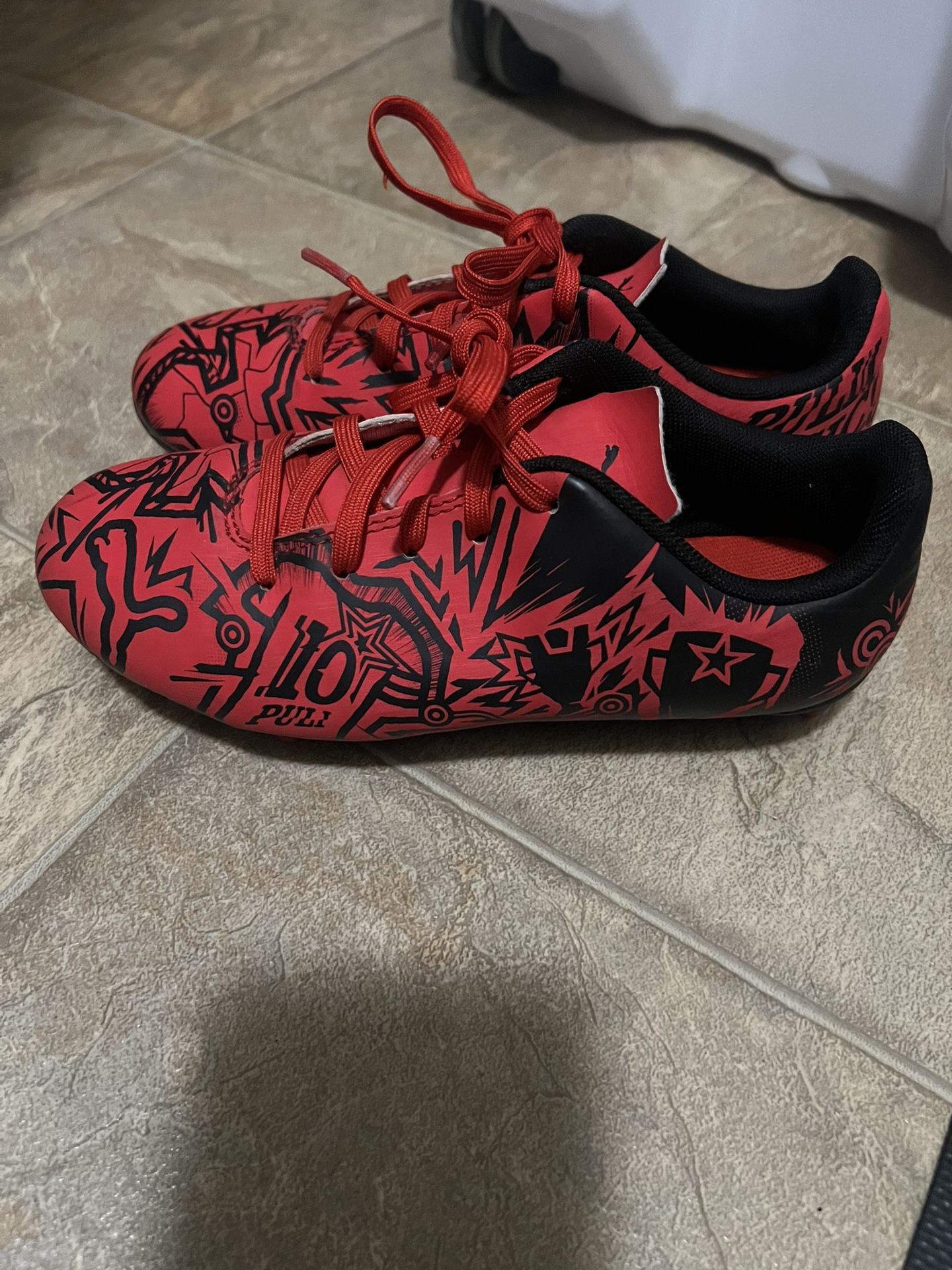 Puma Cleats Size 2 Kids