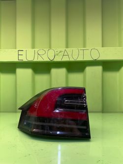 2016 2017 2018 2019 2020 TESLA MODEL X Left Driver Side Quarter Panel / Outer Tail Light OEM