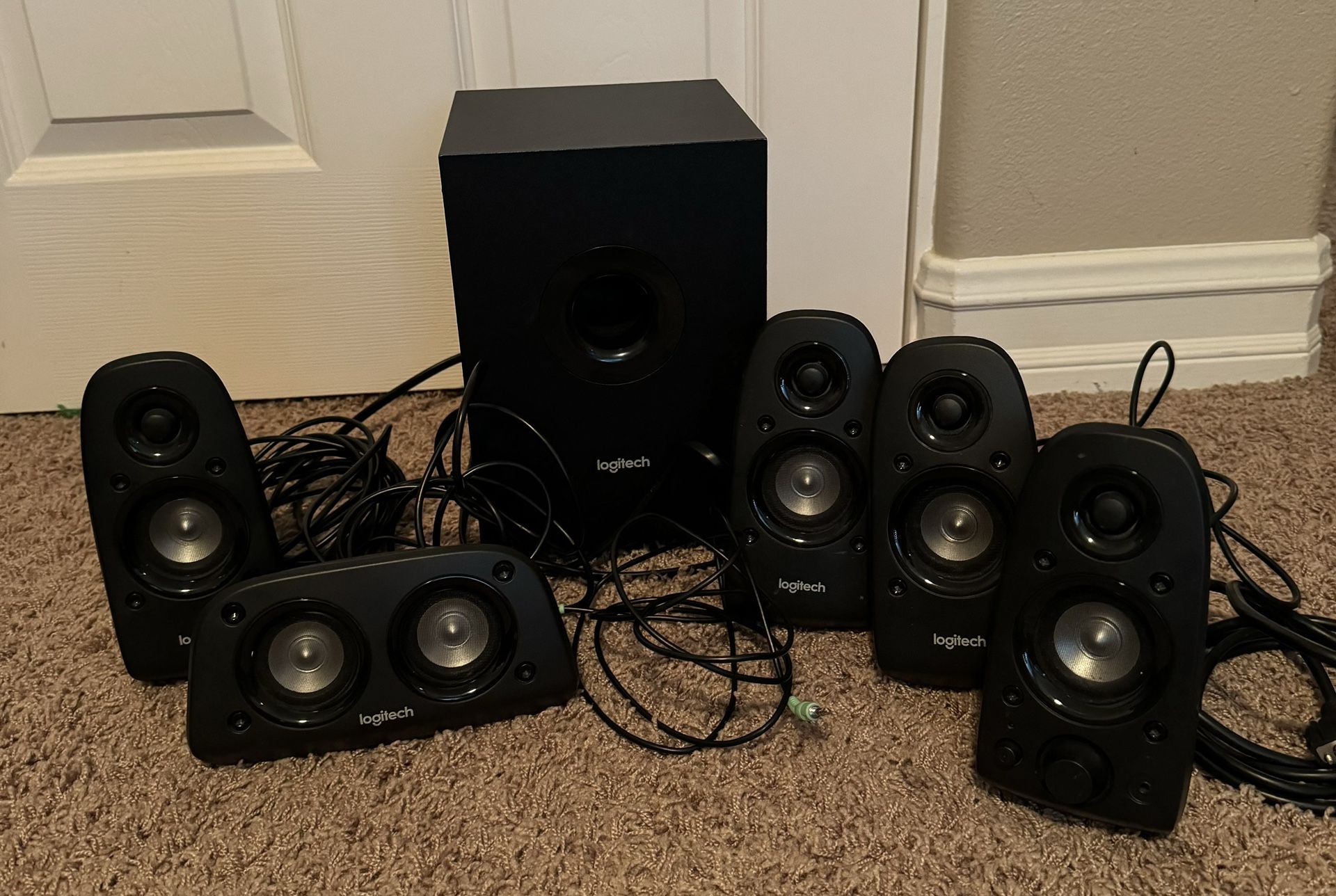 Logitech Surround Sound Speaker System