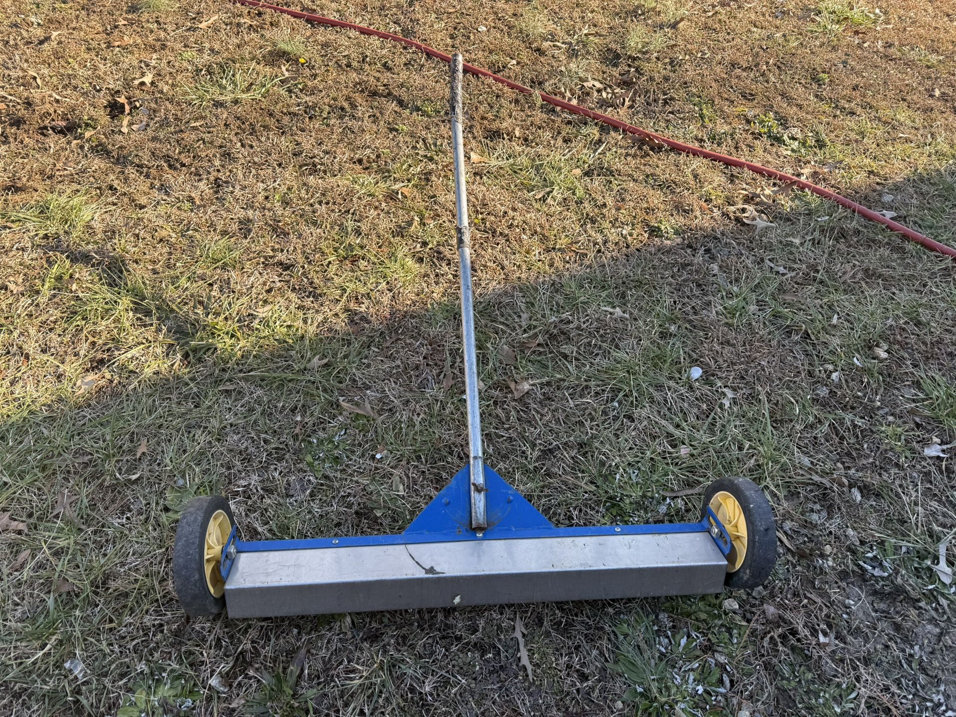 Roofing Magnet