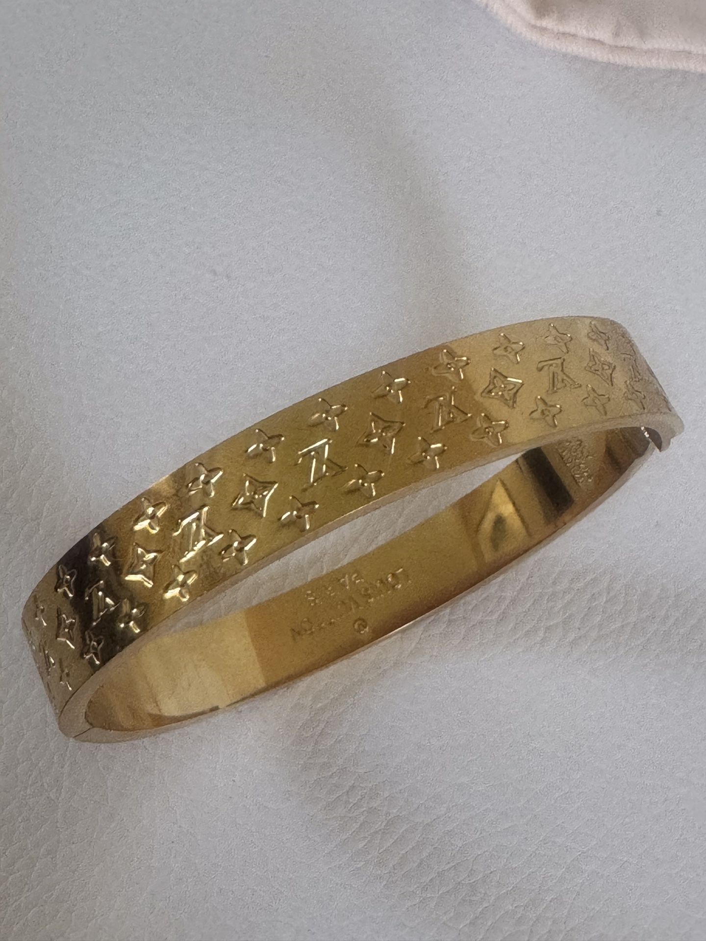 Bracelet Size 19cm