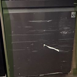 Dishwasher LG - 6mo Old
