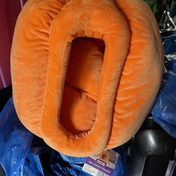 Fall Pet Bed with removable pillow