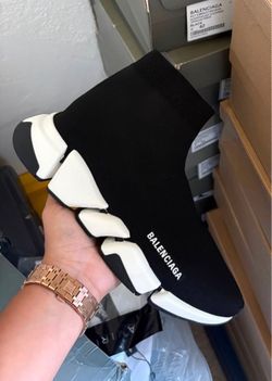 Balenciaga
Speed 2.0
Oreo size 11