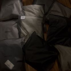 Essentials hoodies All colors / sizes dm