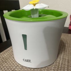 Cat Water Fountain