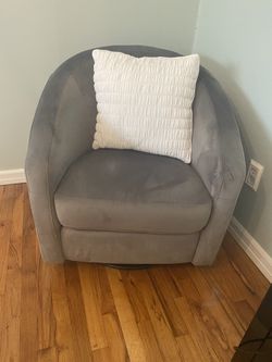 Gray Rocking Chair / Glider