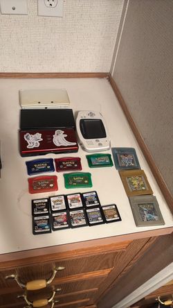 Pokemon game lot