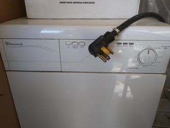 Electric Dryer in good condition