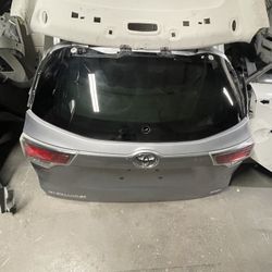 Toyota Highlander Tailgate Trunk Hatch