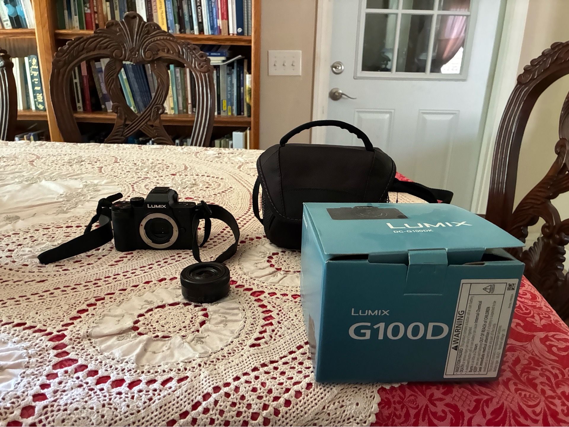 Panasonic Lumix G100D