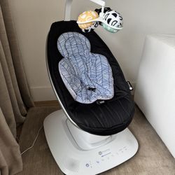 MamaRoo Multi-Motion Baby Swing