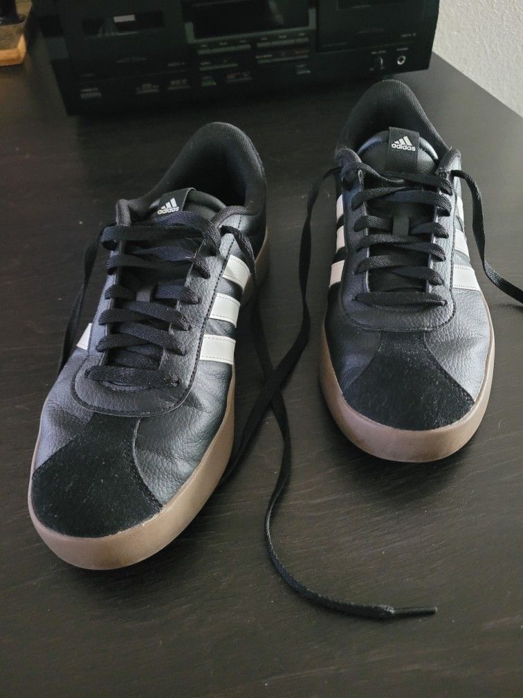 Adidas- 10 - Mens