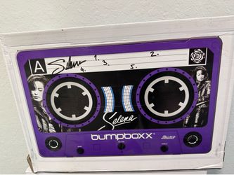 Speaker Bumpboxx Selena new Original new!!!!!!