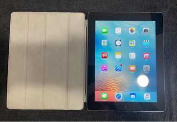 iPad Black 3rd Gen- 16 GB - w Smart Cover