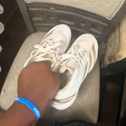 Worn Once For Sale 40$