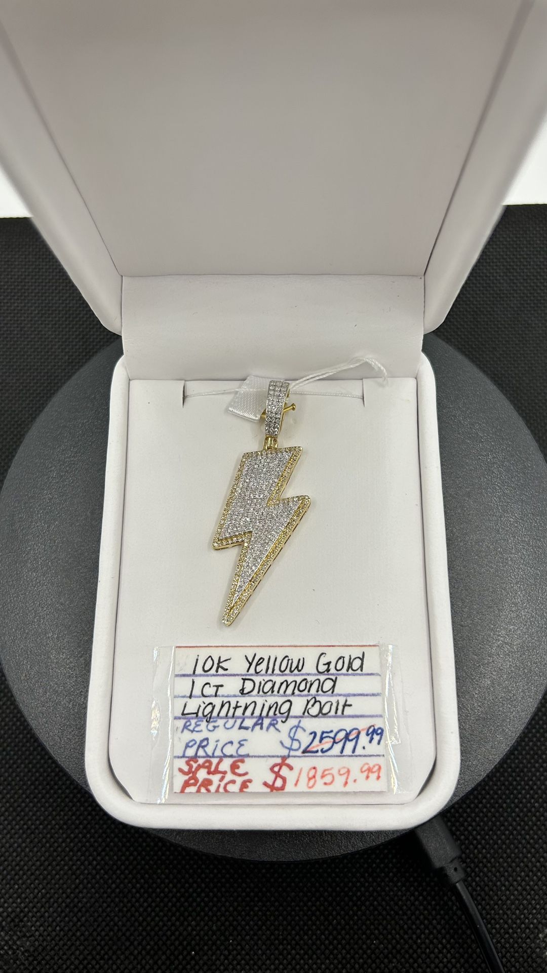 10KY 1CTW Lightning Bolt Pendant