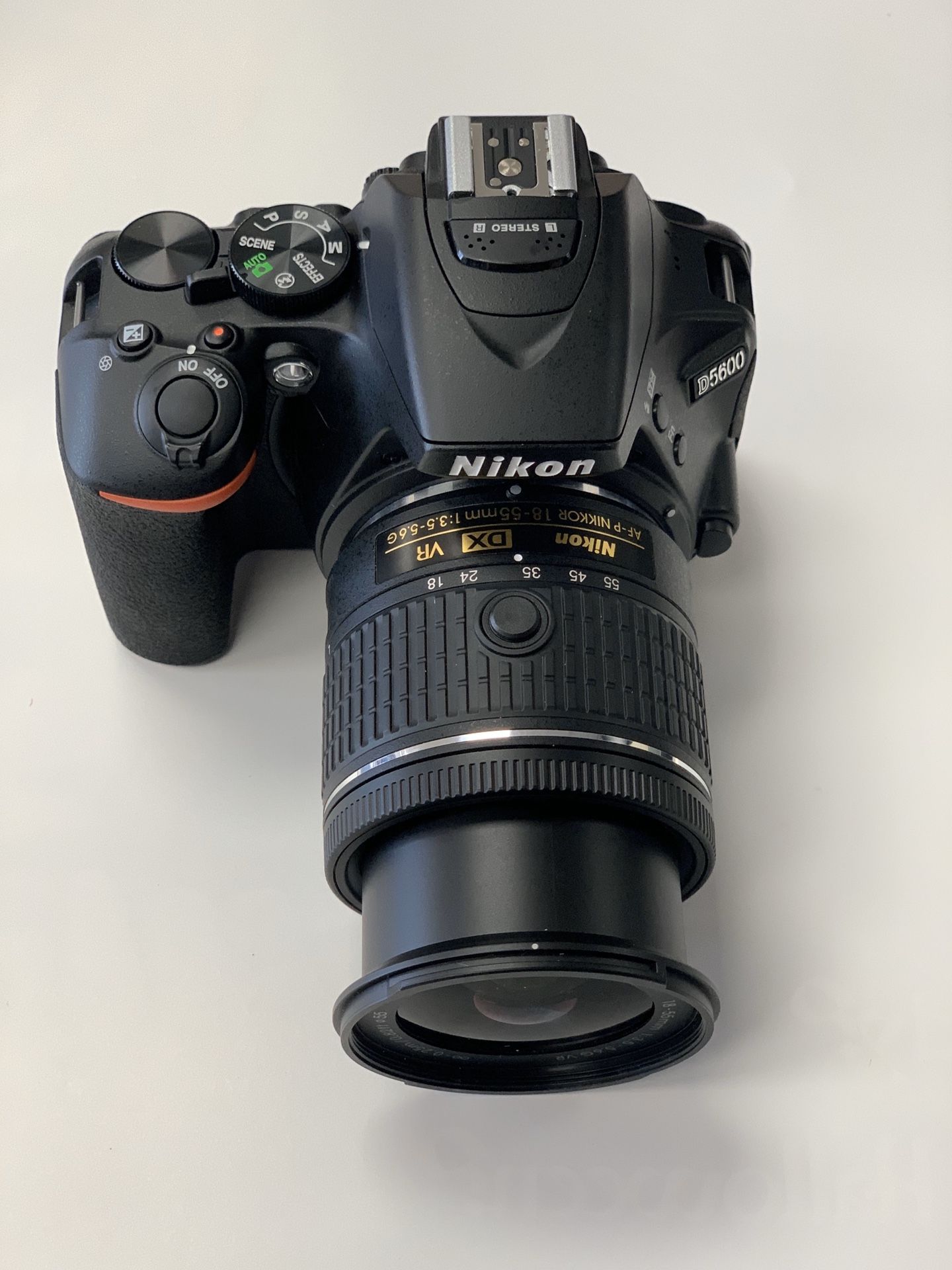 Nikon D5600