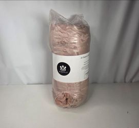 KINGOLE ALL SEASON VELVET BLANKET SIZE TWIN 66×90 TIMID PINK. NEW.