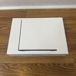 MacBook Air 13 Inch M4 Chip