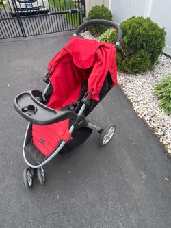 Britax agile stroller with child tray and travel cover