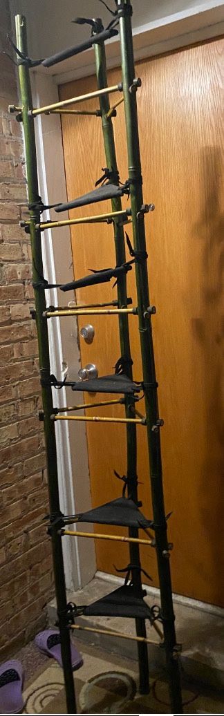 Vintage bamboo “étagère”- or shelf stand