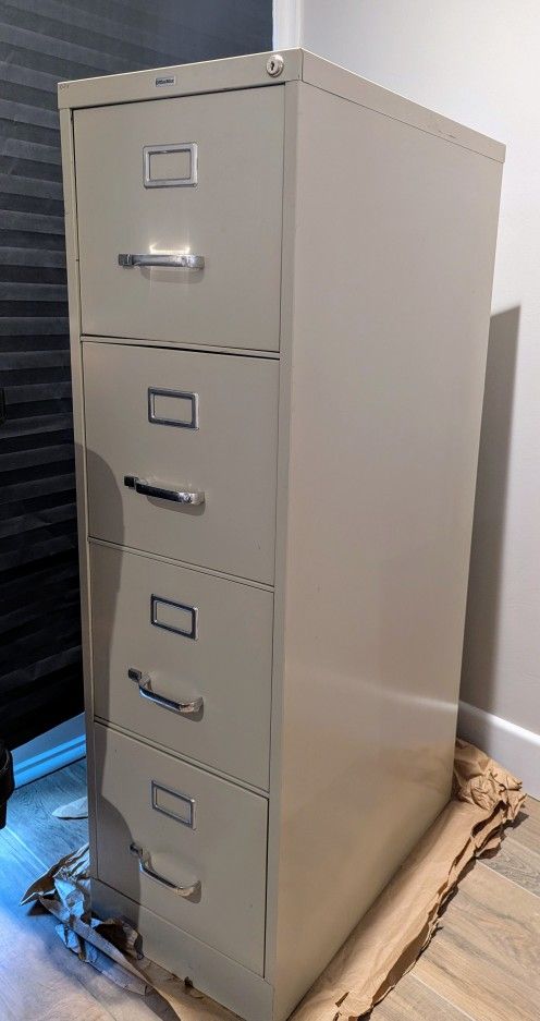 4 Drawer Filing Cabinet