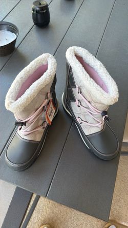 SOREL Women’s Winter Snow Boots – Excellent Condition