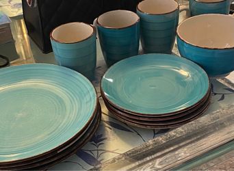 Ceramic dishes