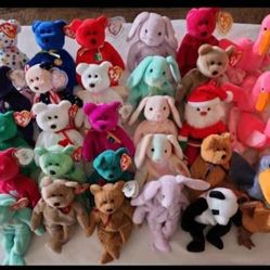 TY BEANIE BABY  RARE COLLECTION VINTAGE   Retired  90s Lot  Of Over 200 With  Tags 
